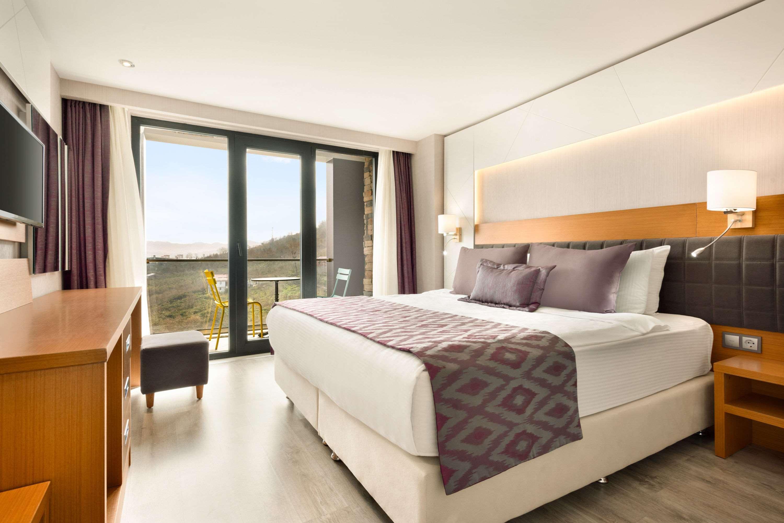 Ramada By Wyndham Giresun Piraziz Hotel Buitenkant foto