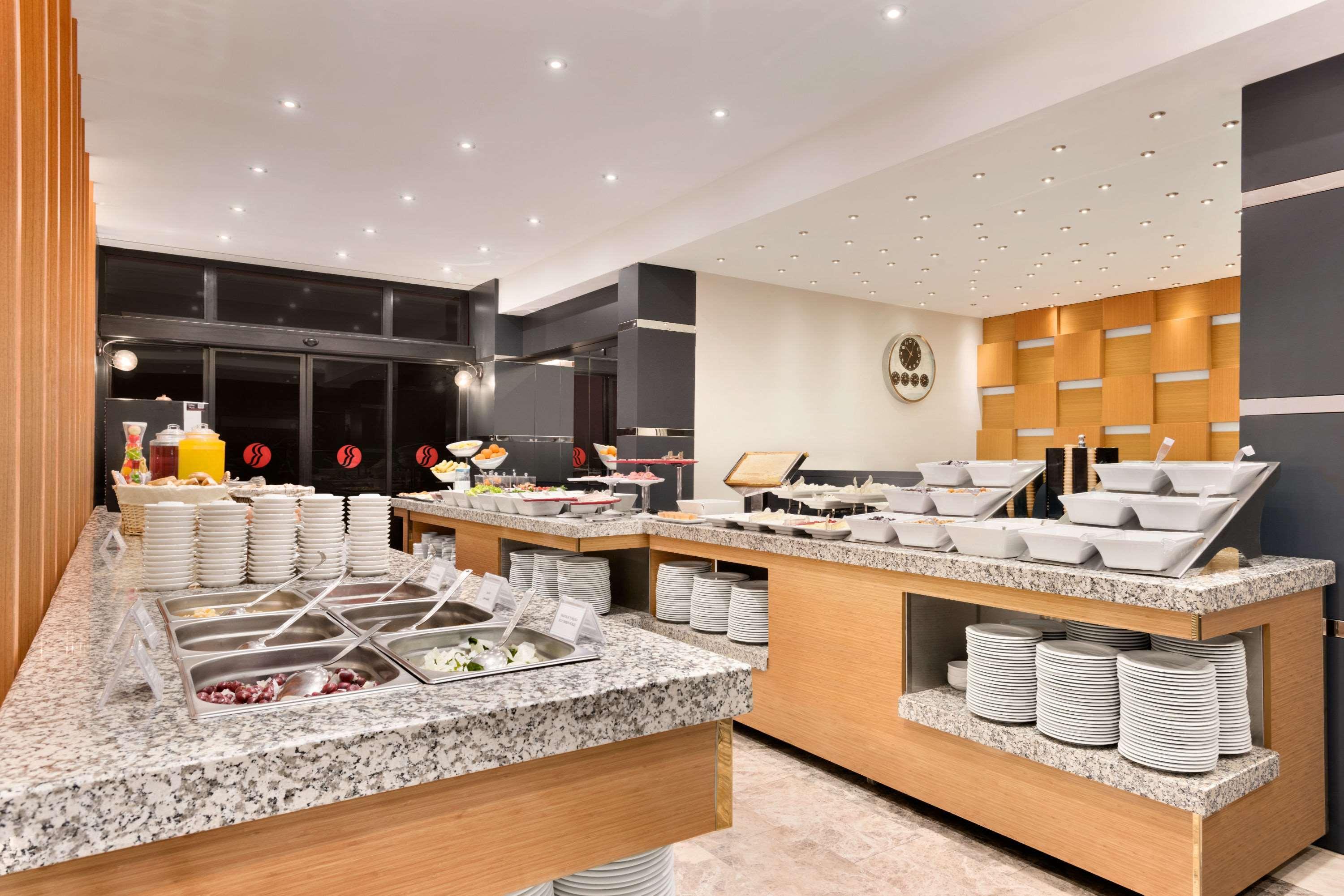 Ramada By Wyndham Giresun Piraziz Hotel Buitenkant foto