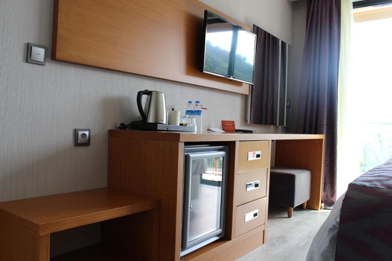Ramada By Wyndham Giresun Piraziz Hotel Buitenkant foto