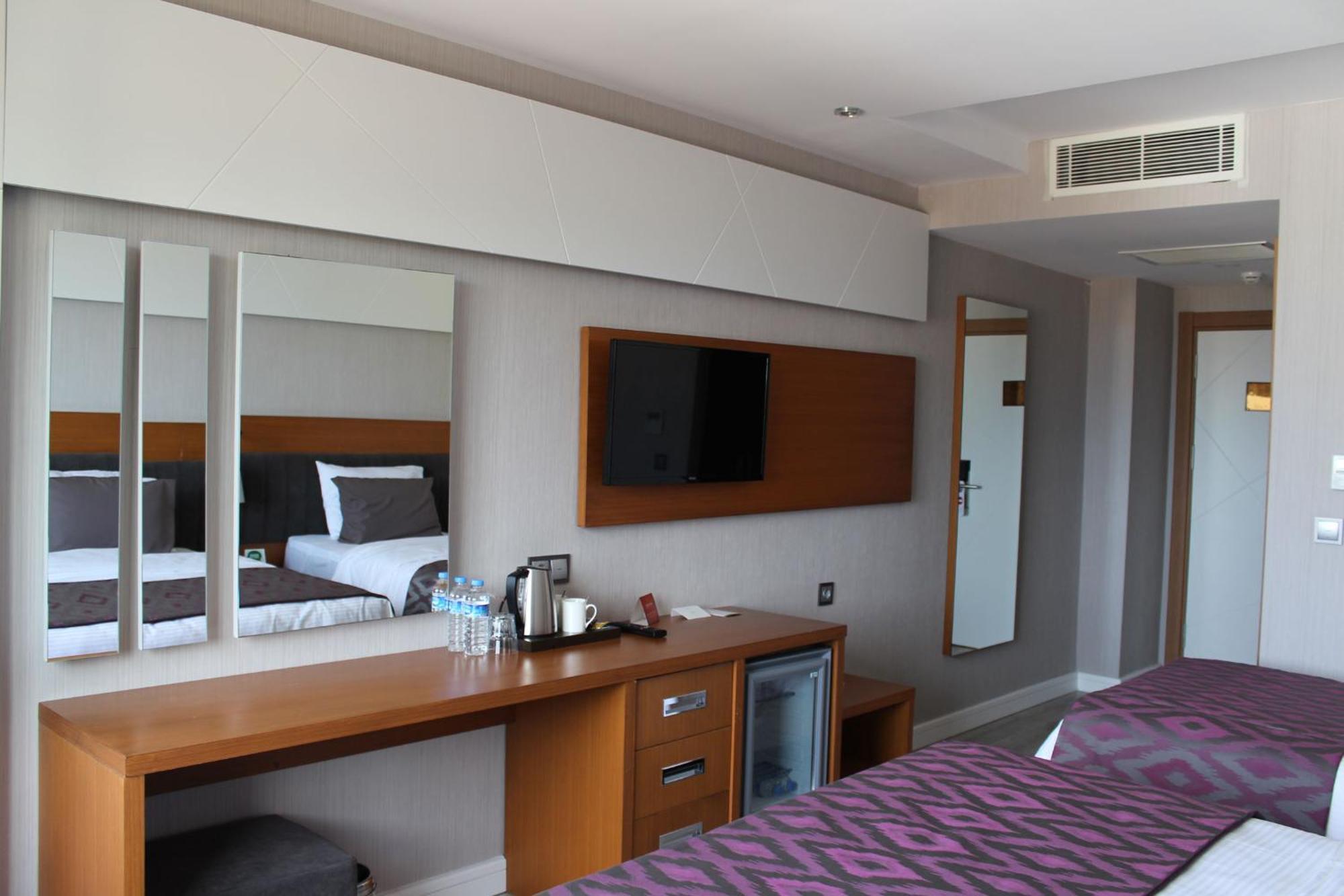 Ramada By Wyndham Giresun Piraziz Hotel Buitenkant foto
